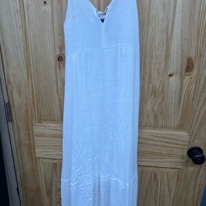 Forever 21 White Maxi Dress